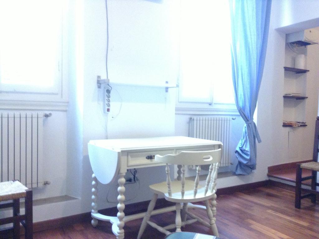 Il Giglio Apartman Firenze Szoba fotó